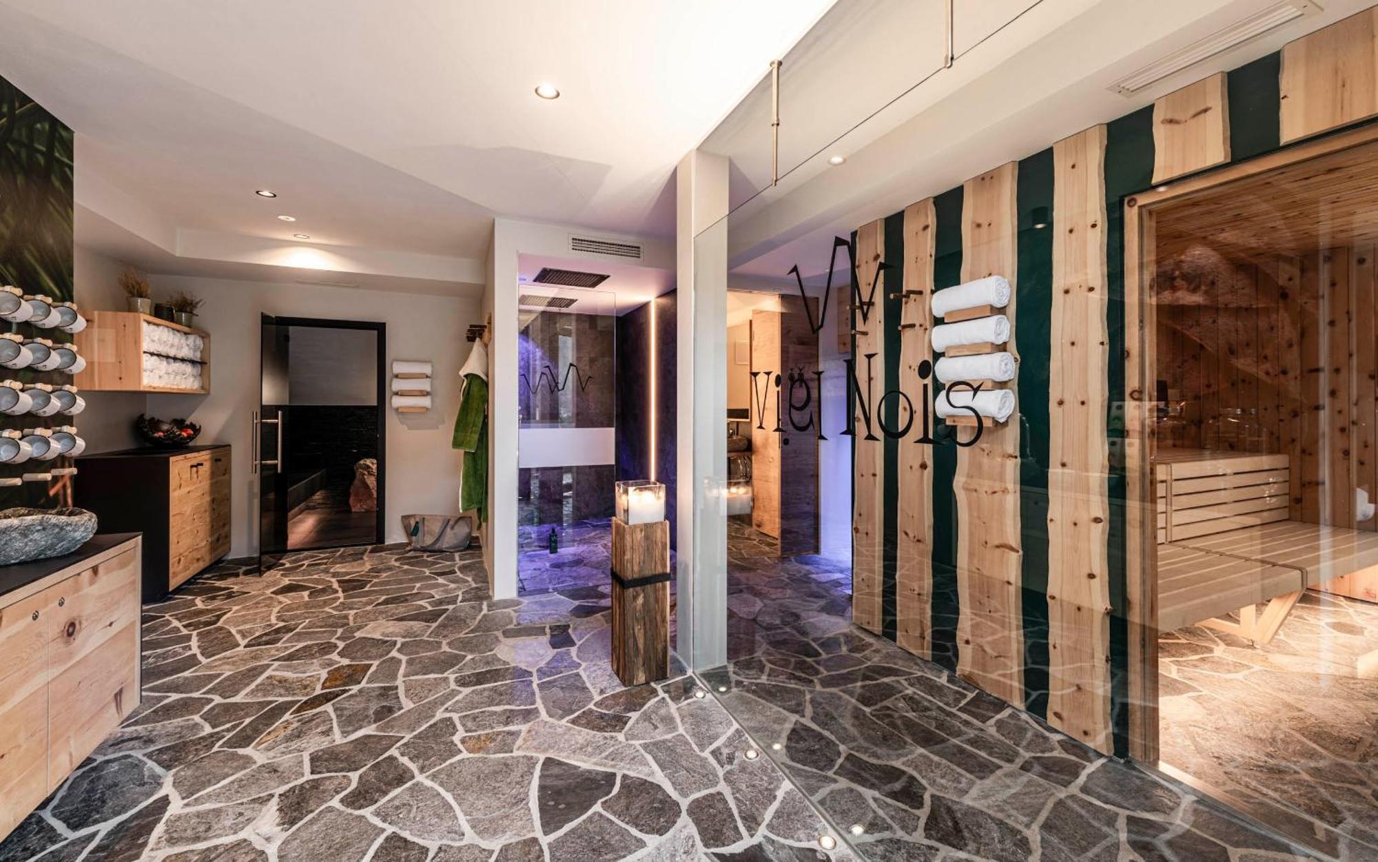 Viel Nois Guest House Funes  Exterior foto