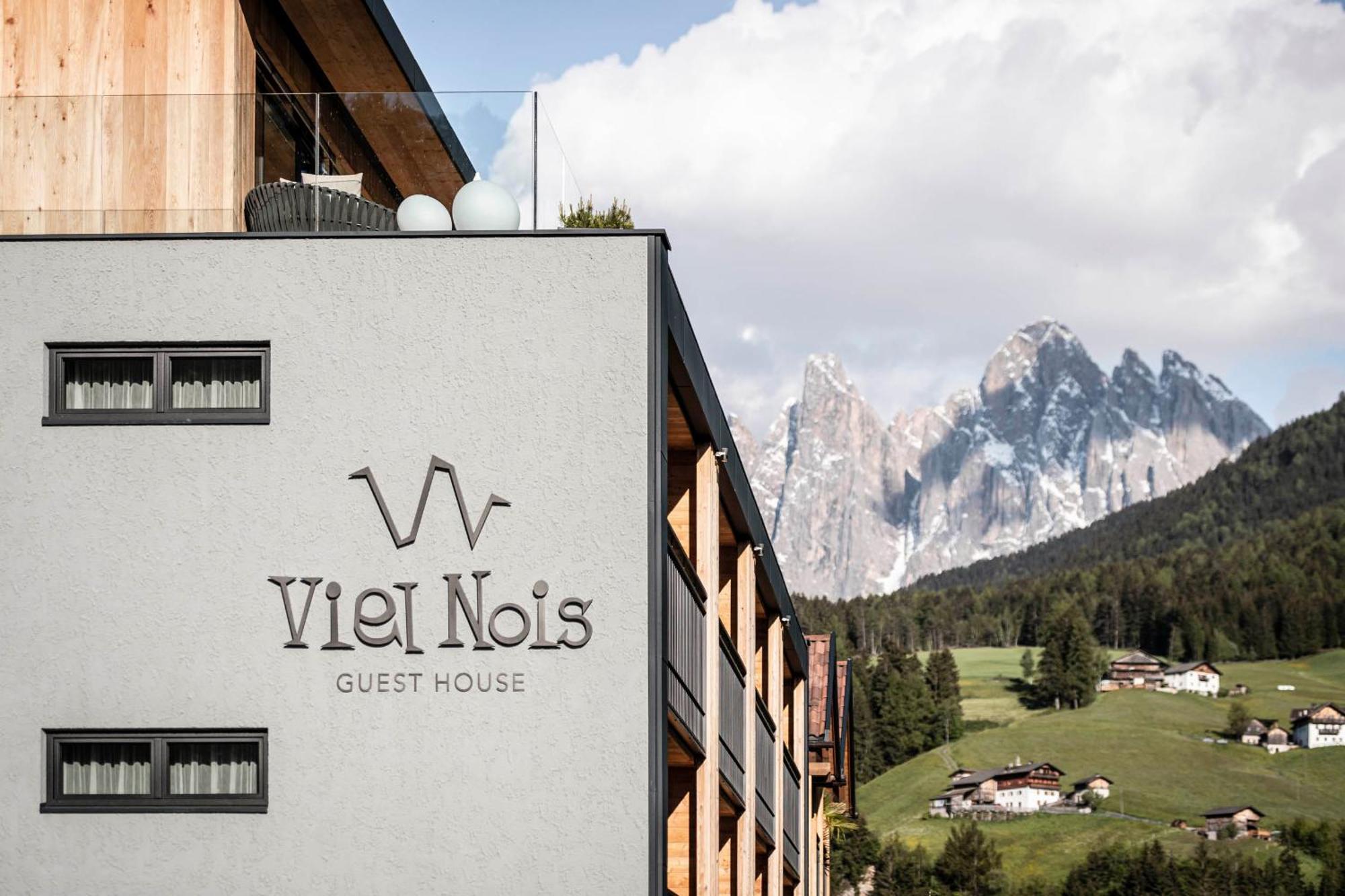 Viel Nois Guest House Funes  Exterior foto